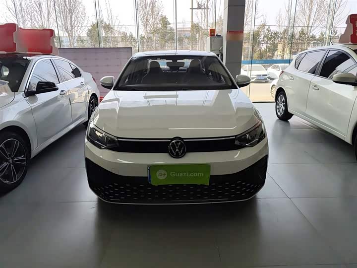 Фото 3 - Volkswagen Lavida