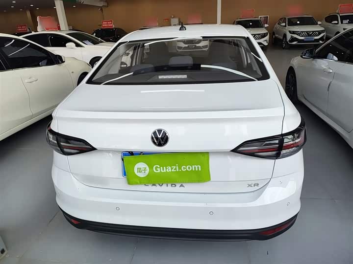 Фото 6 - Volkswagen Lavida