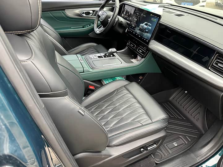 Фото 4 - GAC Trumpchi GS8