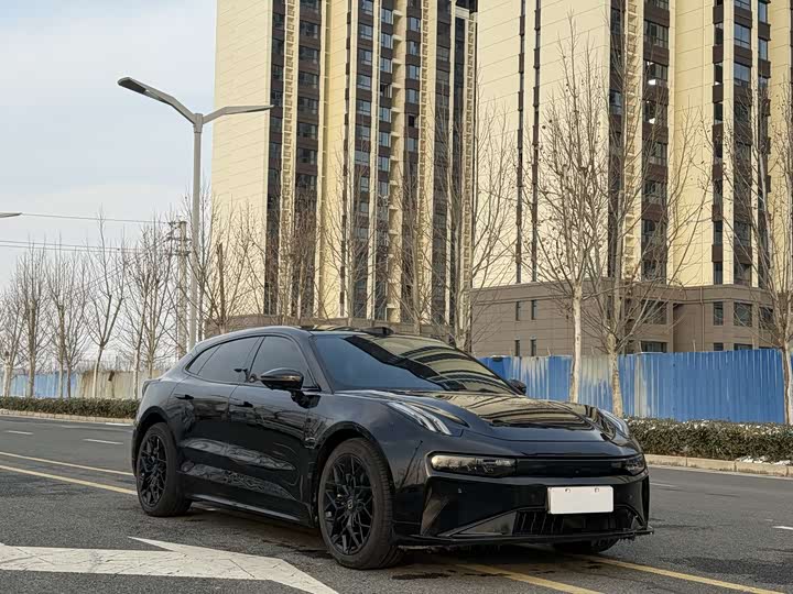 Фото 3 - Zeekr 001