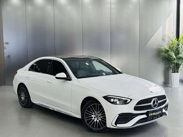 Фото 3 - Mercedes-Benz C-Class