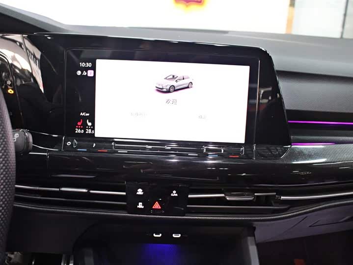 Фото 7 - Volkswagen Golf