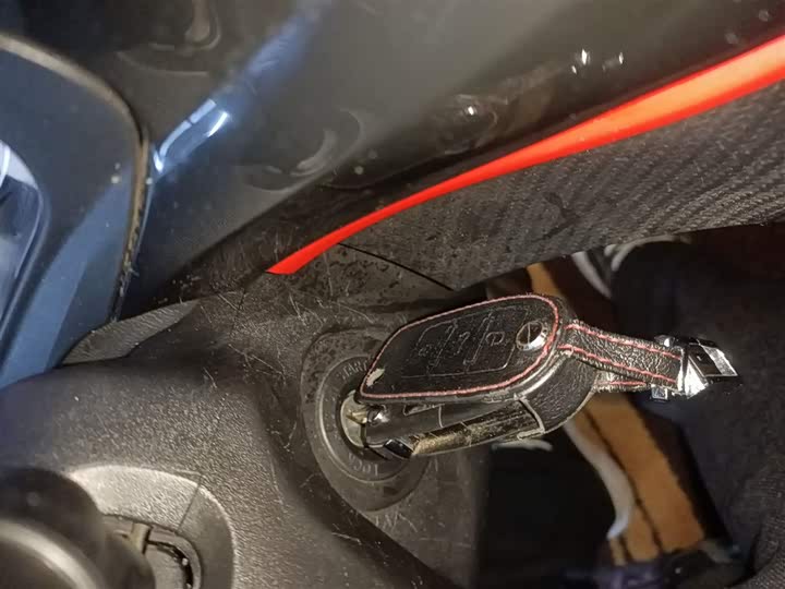 Фото 9 - Dongfeng Forthing T5