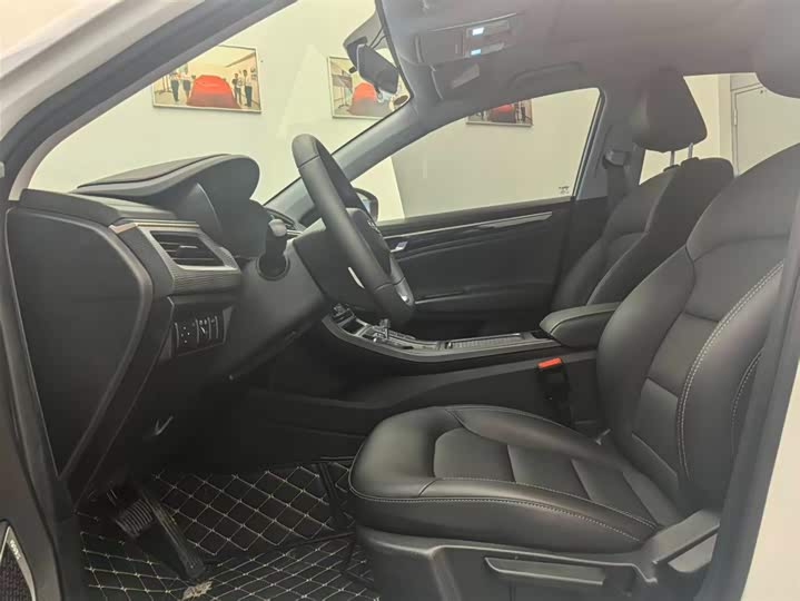 Фото 9 - Geely Emgrand GL