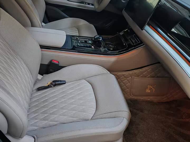 Фото 5 - BYD Han