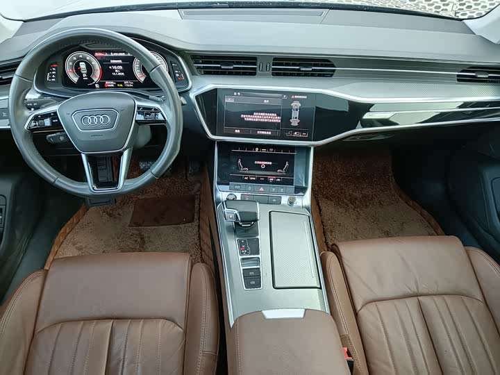 Фото 5 - Audi A6L