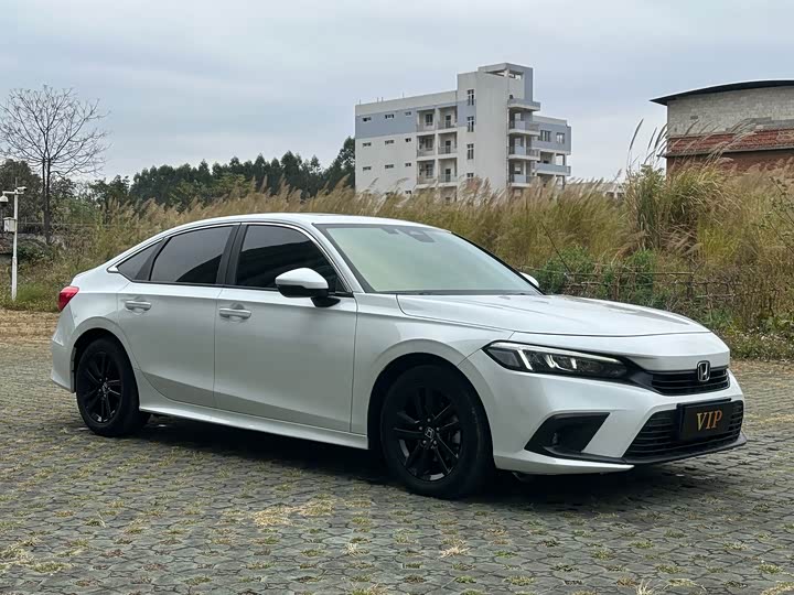 Фото 3 - Honda Civic