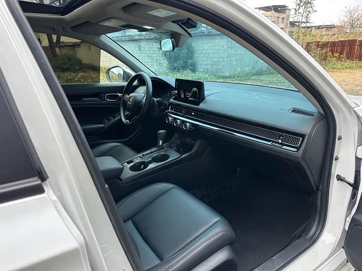 Фото 7 - Honda Civic