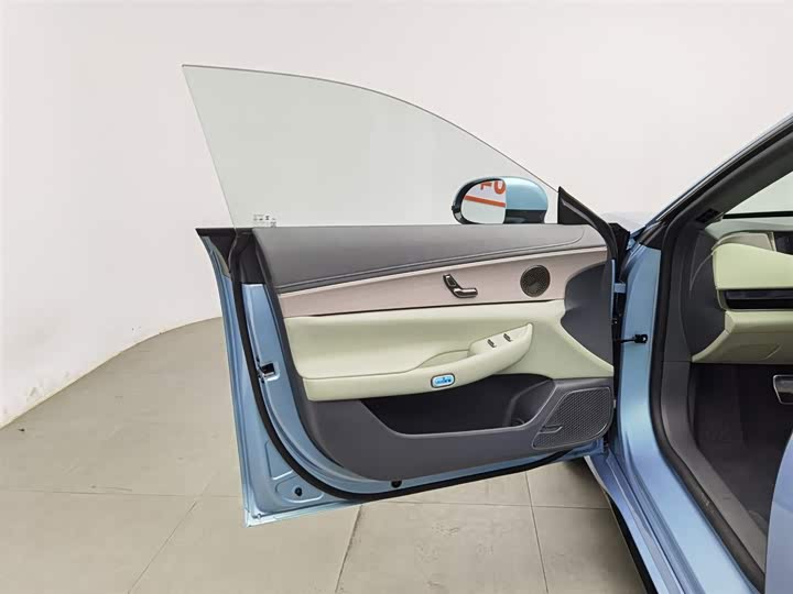 Фото 8 - Exeed Sterra ES