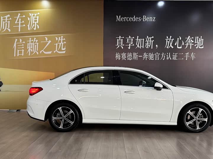 Фото 3 - Mercedes-Benz A-Class