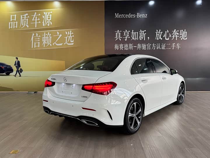 Фото 4 - Mercedes-Benz A-Class