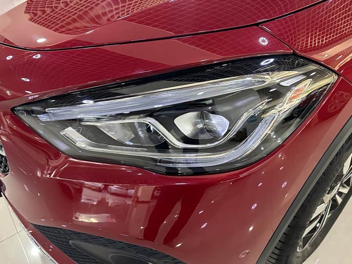 Фото 3 - Mercedes-Benz GLA-Class