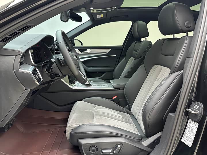 Фото 3 - Audi A6L