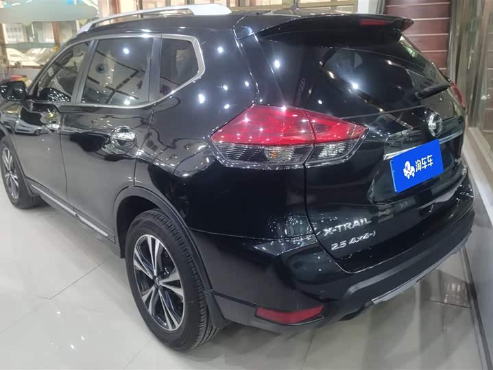 Фото 3 - Nissan X-Trail