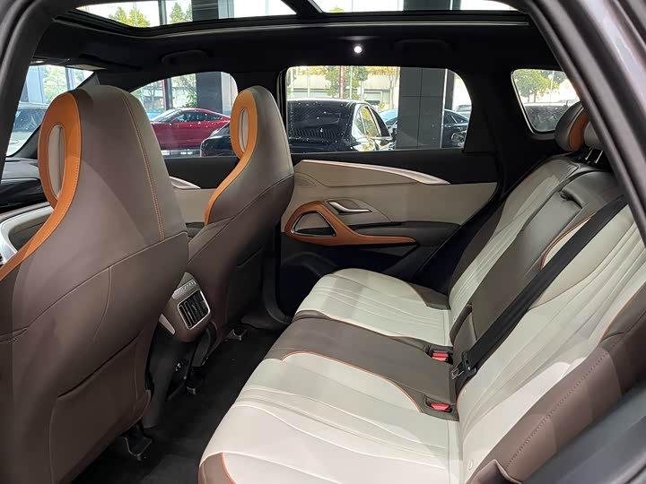 Фото 9 - BYD Song Pro Hybrid