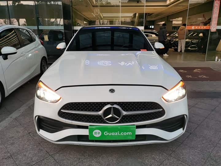 Фото 3 - Mercedes-Benz C-Class