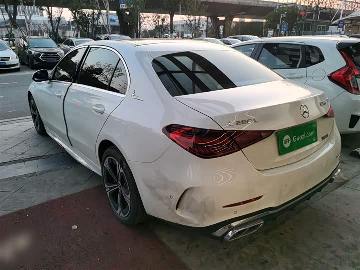 Фото 5 - Mercedes-Benz C-Class