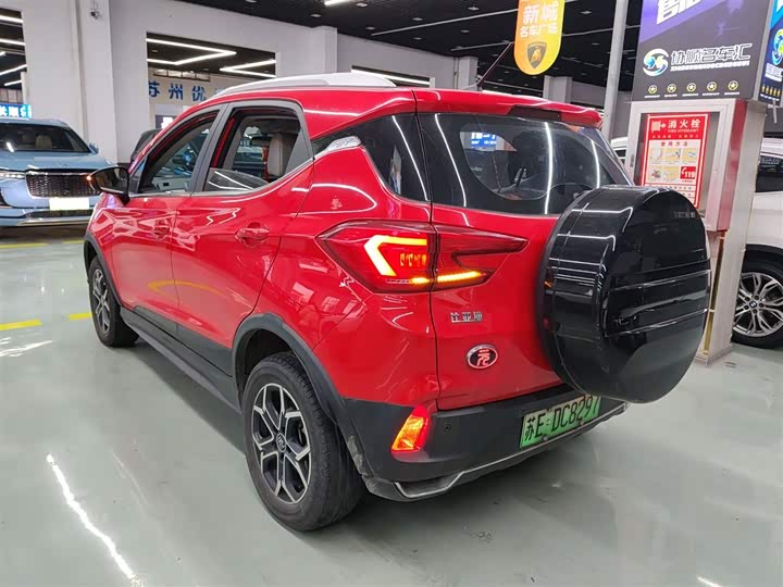 Фото 5 - BYD Yuan Pro