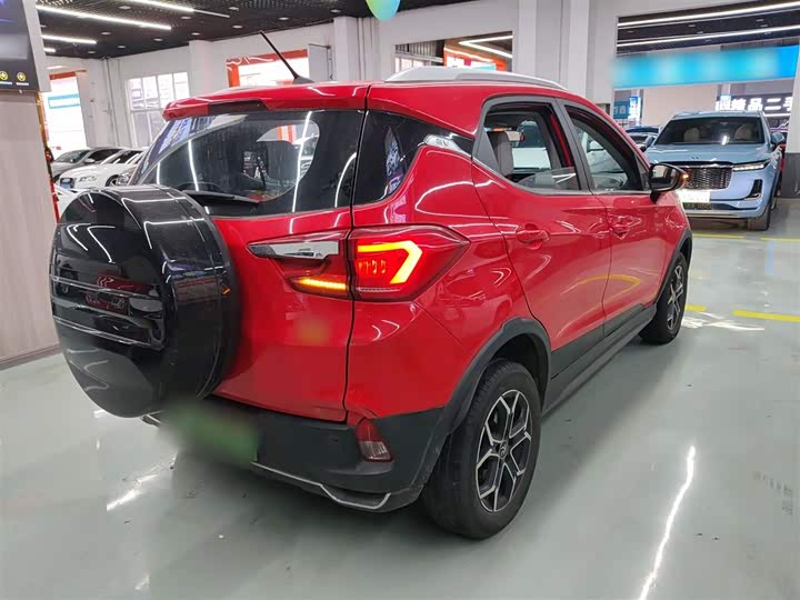 Фото 7 - BYD Yuan Pro