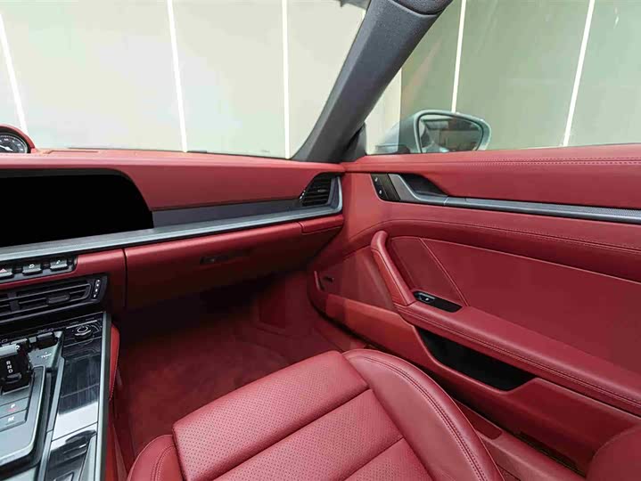 Фото 4 - Porsche 911