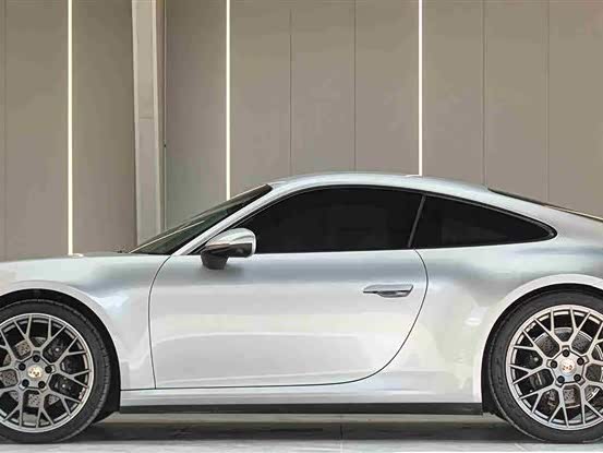 Фото 9 - Porsche 911