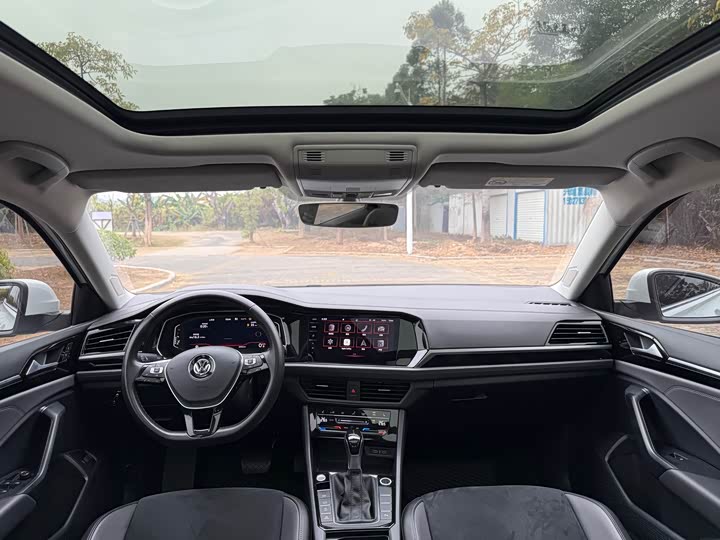 Фото 5 - Volkswagen Sagitar L