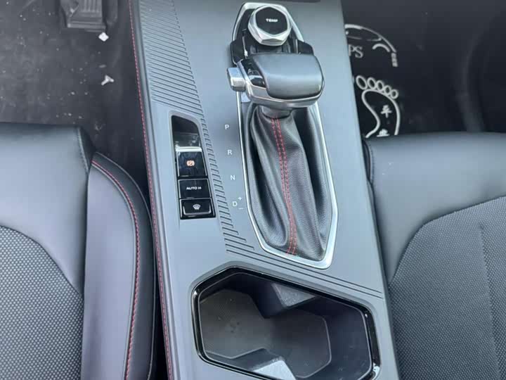 Фото 4 - Changan Oshan Z6