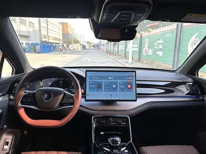 Фото 5 - BYD Tang Hybrid/EV