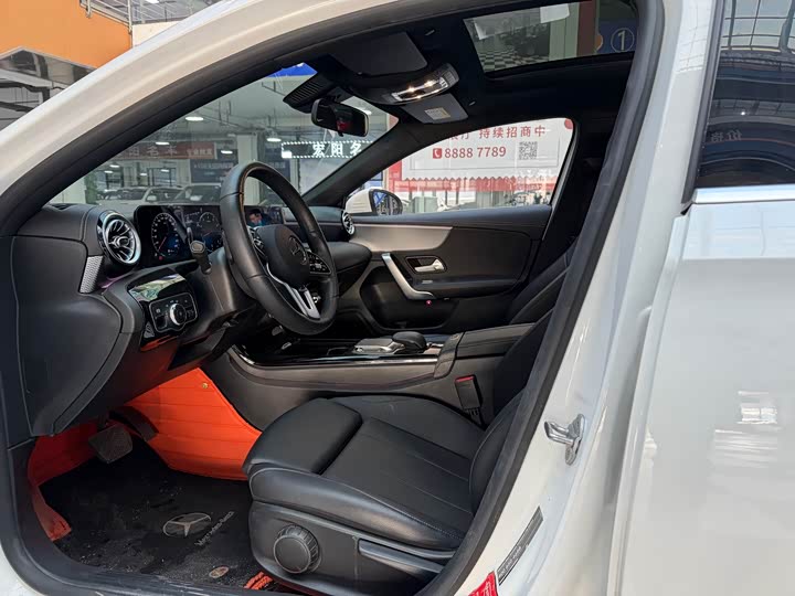 Фото 4 - Mercedes-Benz A-Class