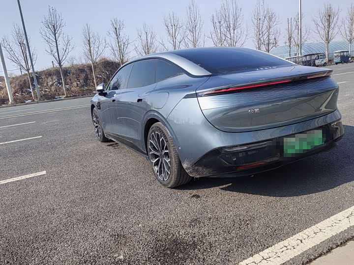 Фото 6 - Zeekr 007