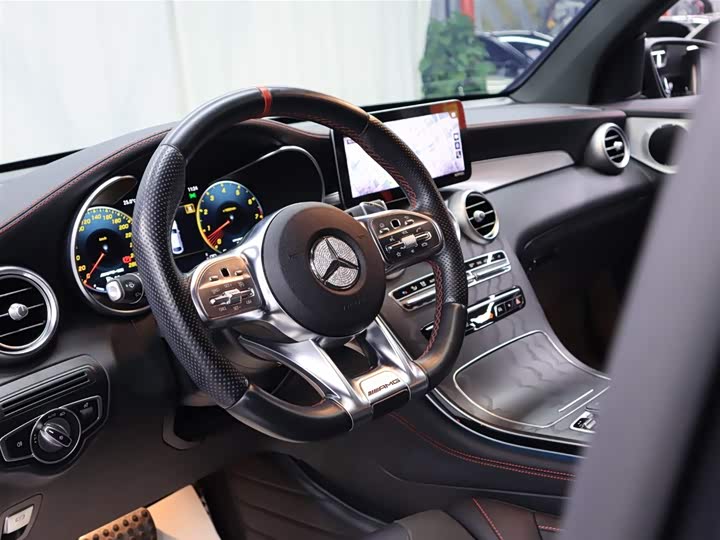 Фото 8 - Mercedes-Benz GLC-Class Coupe AMG