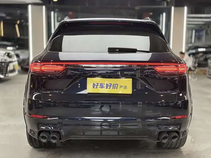 Фото 4 - Porsche Cayenne