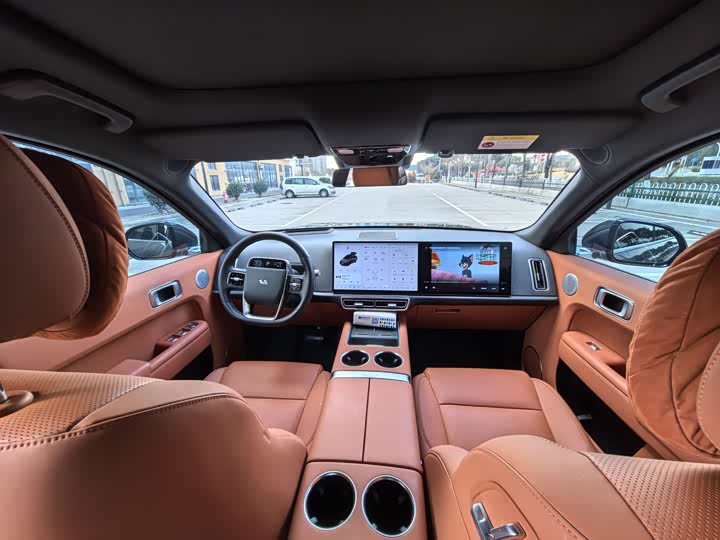 Фото 7 - LiXiang L8