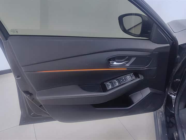 Фото 7 - Honda Accord