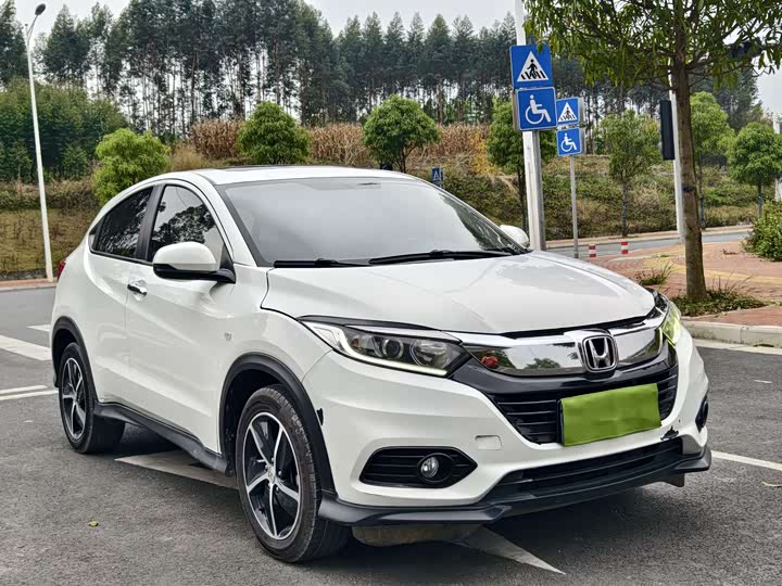 Фото 6 - Honda Vezel
