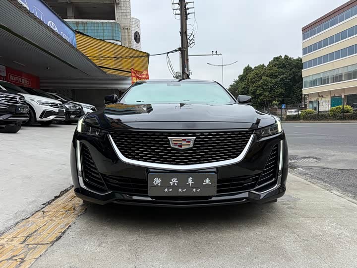 Фото 2 - Cadillac CT5
