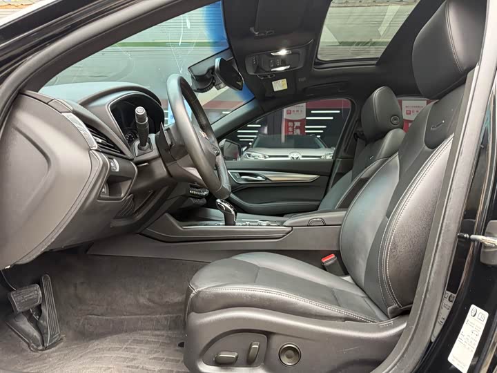 Фото 4 - Cadillac CT5