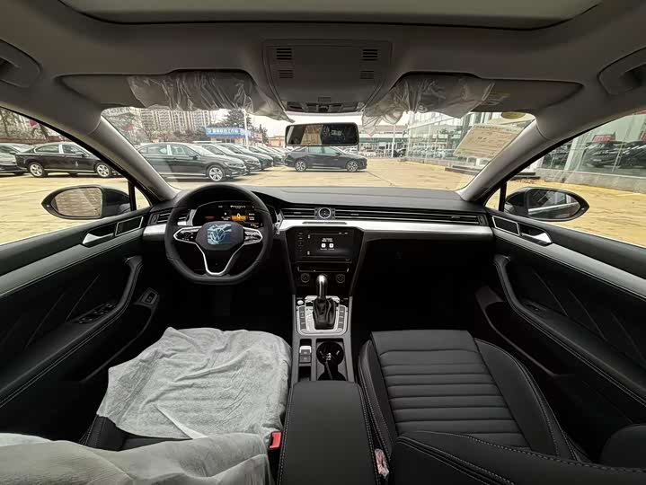 Фото 8 - Volkswagen Magotan