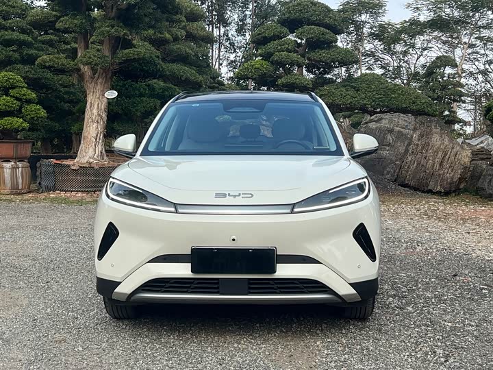 Фото 2 - BYD Sea Lion 05 EV