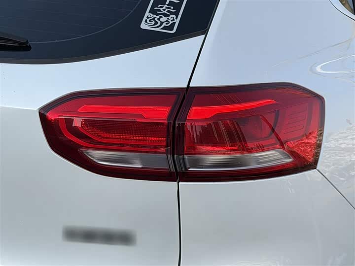 Фото 8 - Haval H6