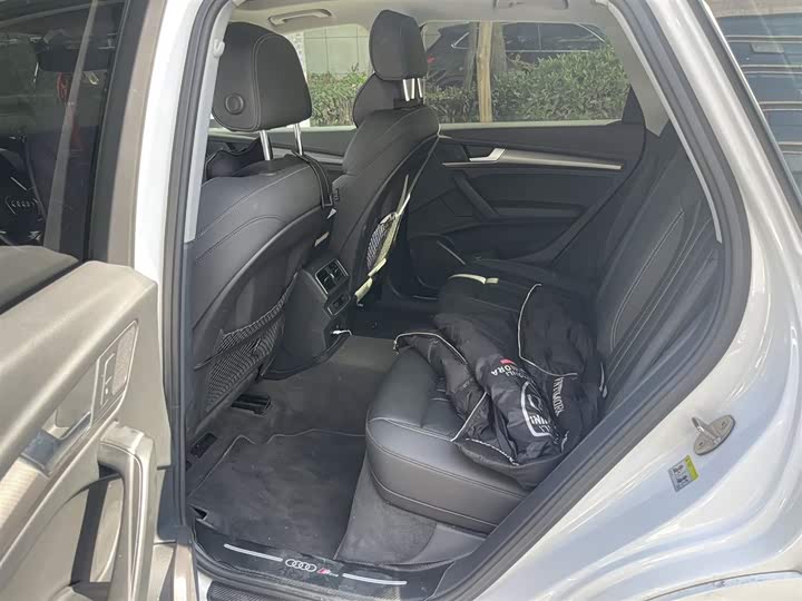 Фото 3 - Audi Q5L