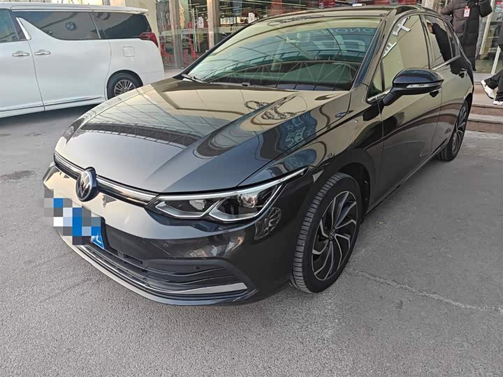 Фото 1 - Volkswagen Golf