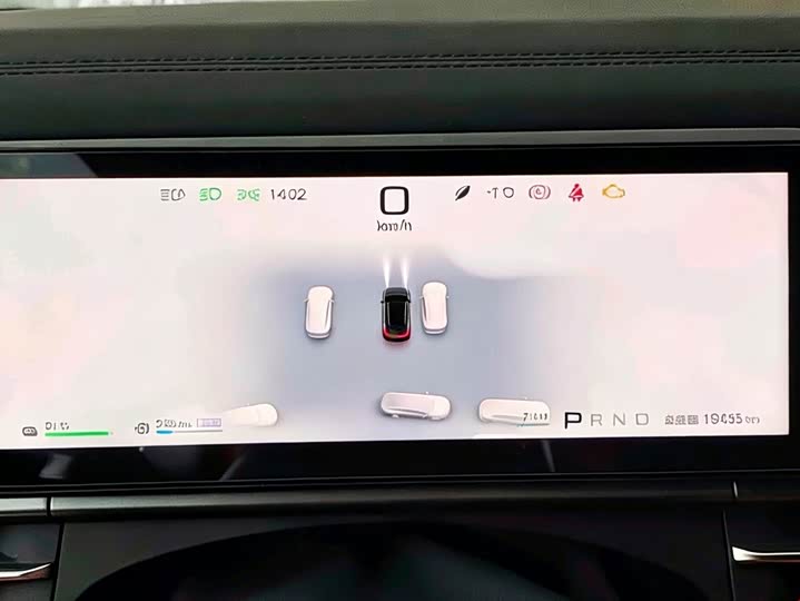 Фото 7 - BYD Tang L