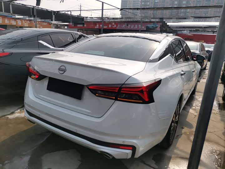 Фото 7 - Nissan Teana