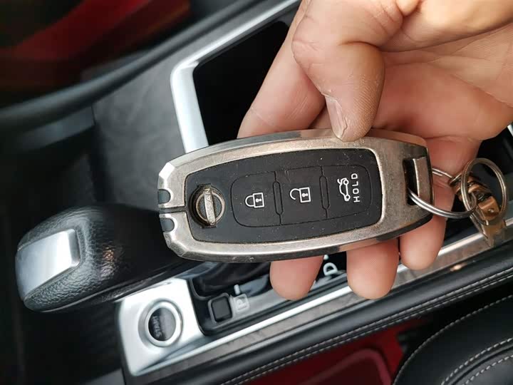 Фото 9 - Nissan Teana