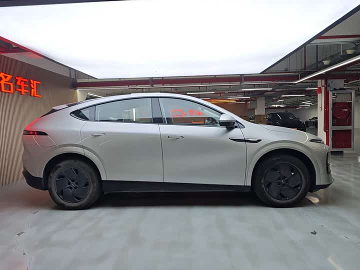 Фото 2 - XPeng G6