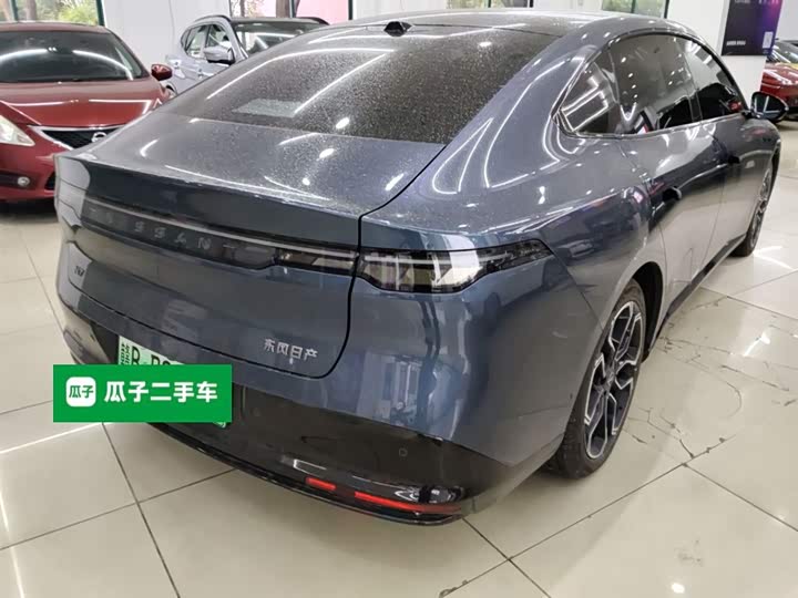 Фото 8 - Nissan N7