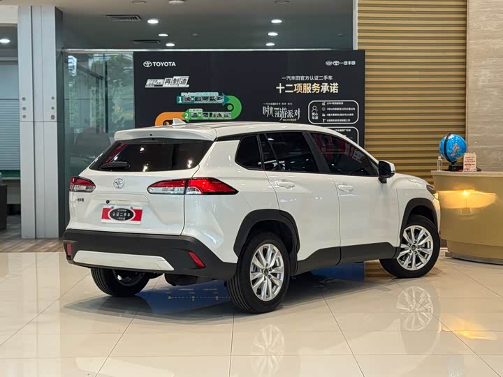 Фото 2 - Toyota Corolla Cross