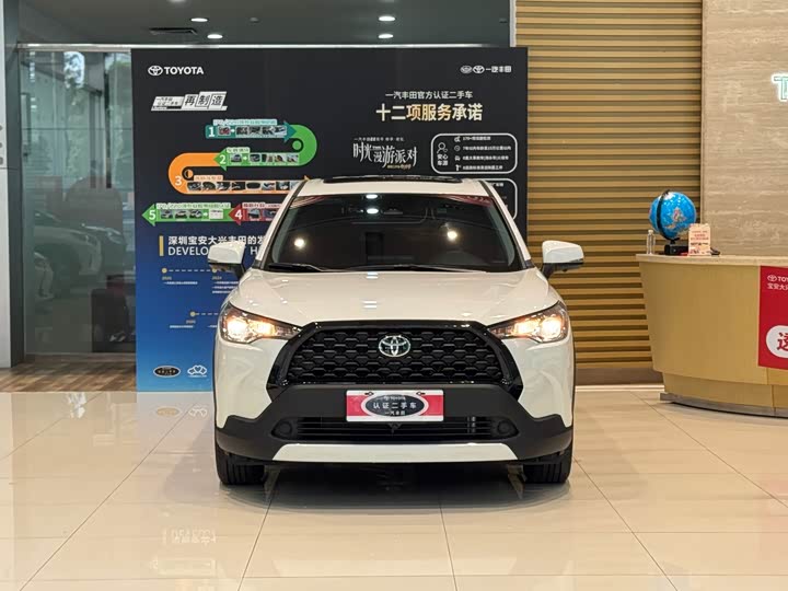 Фото 3 - Toyota Corolla Cross