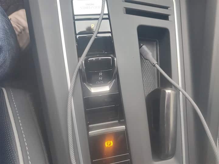 Фото 7 - Volkswagen Golf